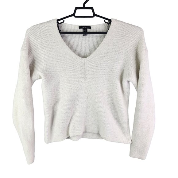 Womens White Forever 21 Knit Sweater V Neck Long Sleeve Size S - Picture 1 of 10